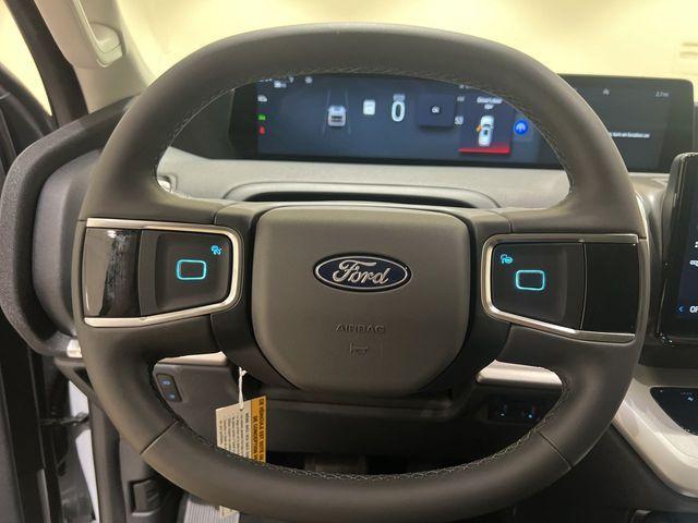 new 2025 Ford Expedition Max car, priced at $62,082