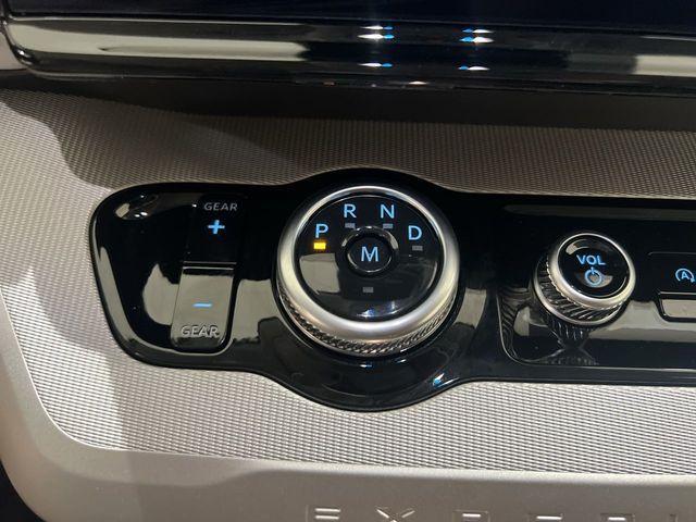new 2025 Ford Expedition Max car, priced at $62,082
