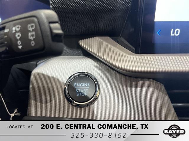 new 2025 Ford Explorer car, priced at $39,091