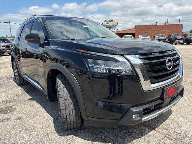 used 2022 Nissan Pathfinder car, priced at $26,327