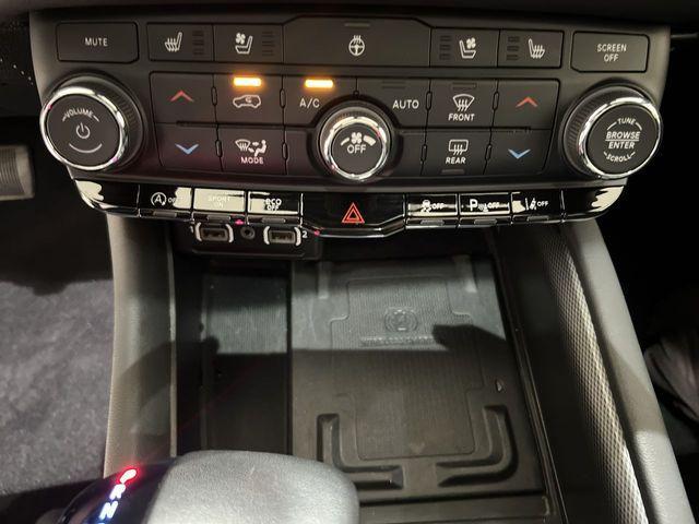 used 2023 Dodge Durango car, priced at $32,890
