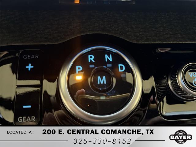 new 2025 Ford Expedition car, priced at $81,774