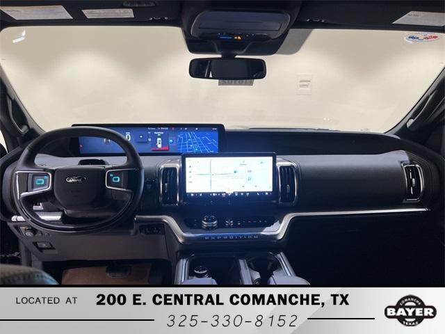new 2025 Ford Expedition car, priced at $81,774