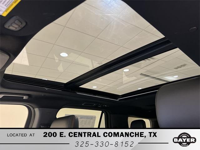 new 2025 Ford Expedition car, priced at $81,774