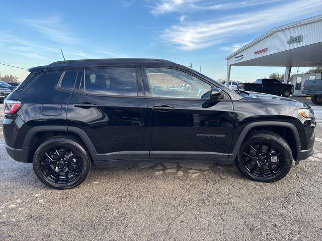 new 2026 Jeep Compass car, priced at $30,305