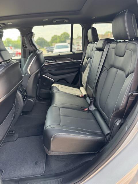 new 2025 Jeep Grand Cherokee car, priced at $58,750