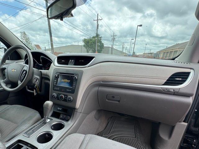 used 2015 Chevrolet Traverse car, priced at $6,405