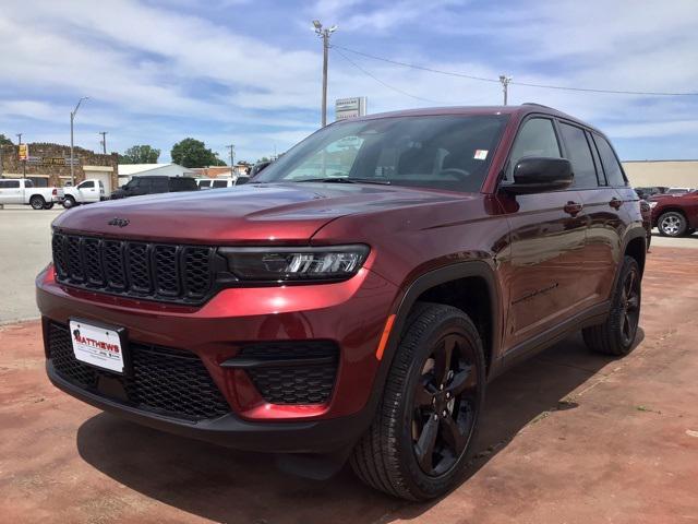 new 2025 Jeep Grand Cherokee car, priced at $38,250