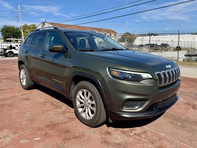 used 2020 Jeep Cherokee car, priced at $11,227