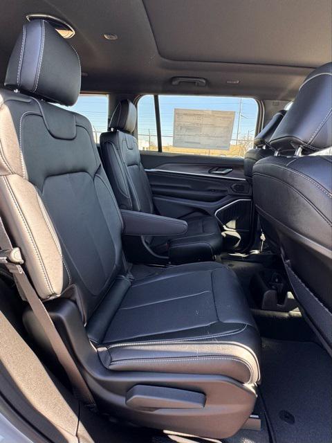 new 2026 Jeep Grand Cherokee L car, priced at $57,850