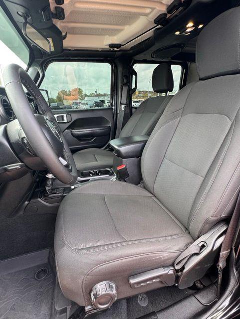 used 2023 Jeep Gladiator car, priced at $41,690