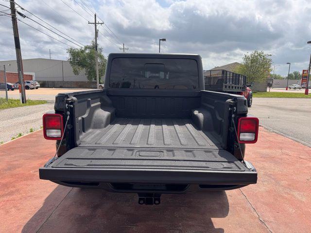used 2023 Jeep Gladiator car, priced at $41,690