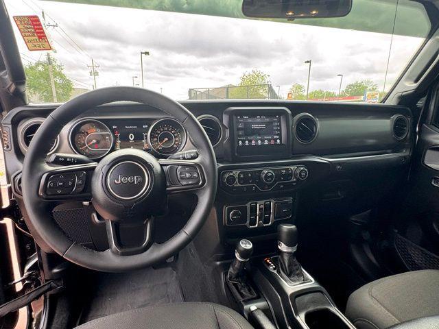 used 2023 Jeep Gladiator car, priced at $41,690