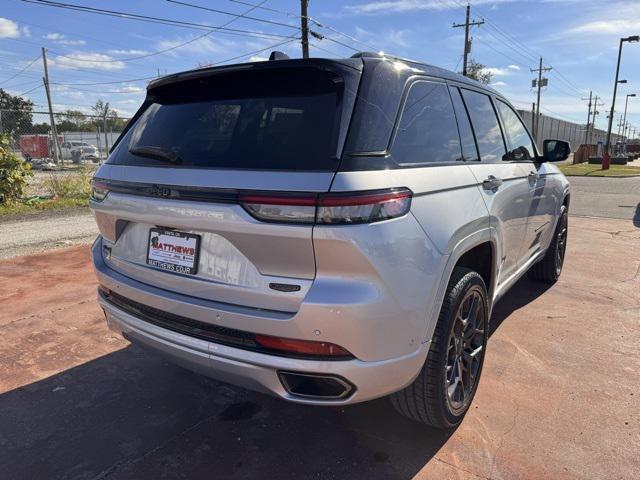 new 2025 Jeep Grand Cherokee car, priced at $59,750