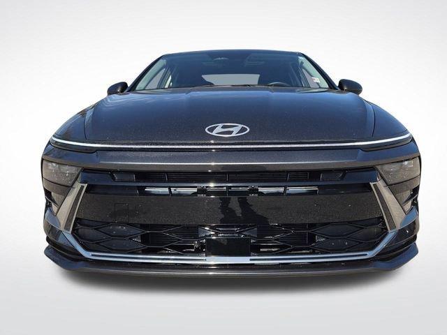 used 2025 Hyundai Sonata car, priced at $24,822