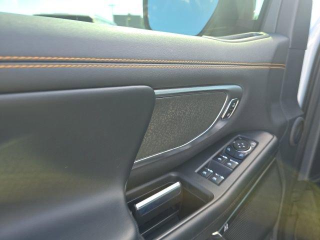 used 2025 Ford Expedition car, priced at $77,994