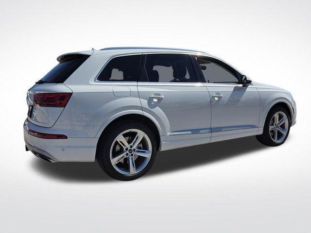 used 2019 Audi Q7 car, priced at $20,269