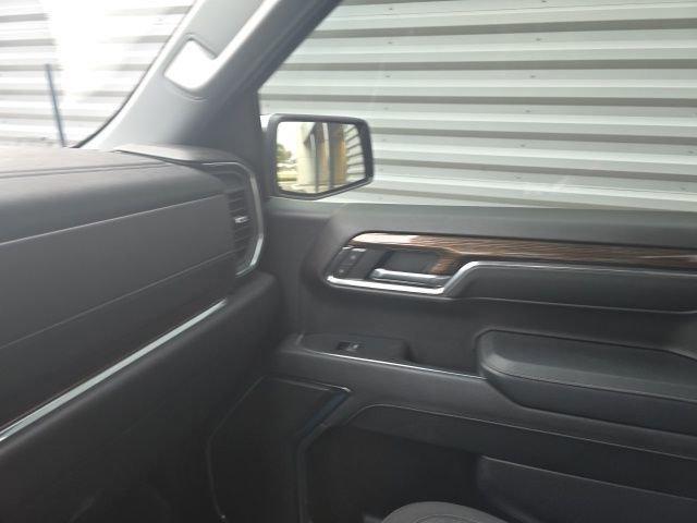 used 2024 Chevrolet Silverado 1500 car, priced at $37,924