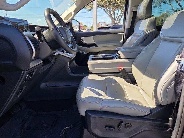 used 2025 Ford Expedition car, priced at $62,577