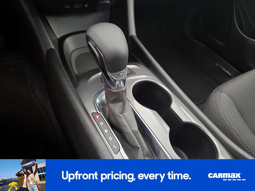 used 2023 Chevrolet Malibu car, priced at $19,998