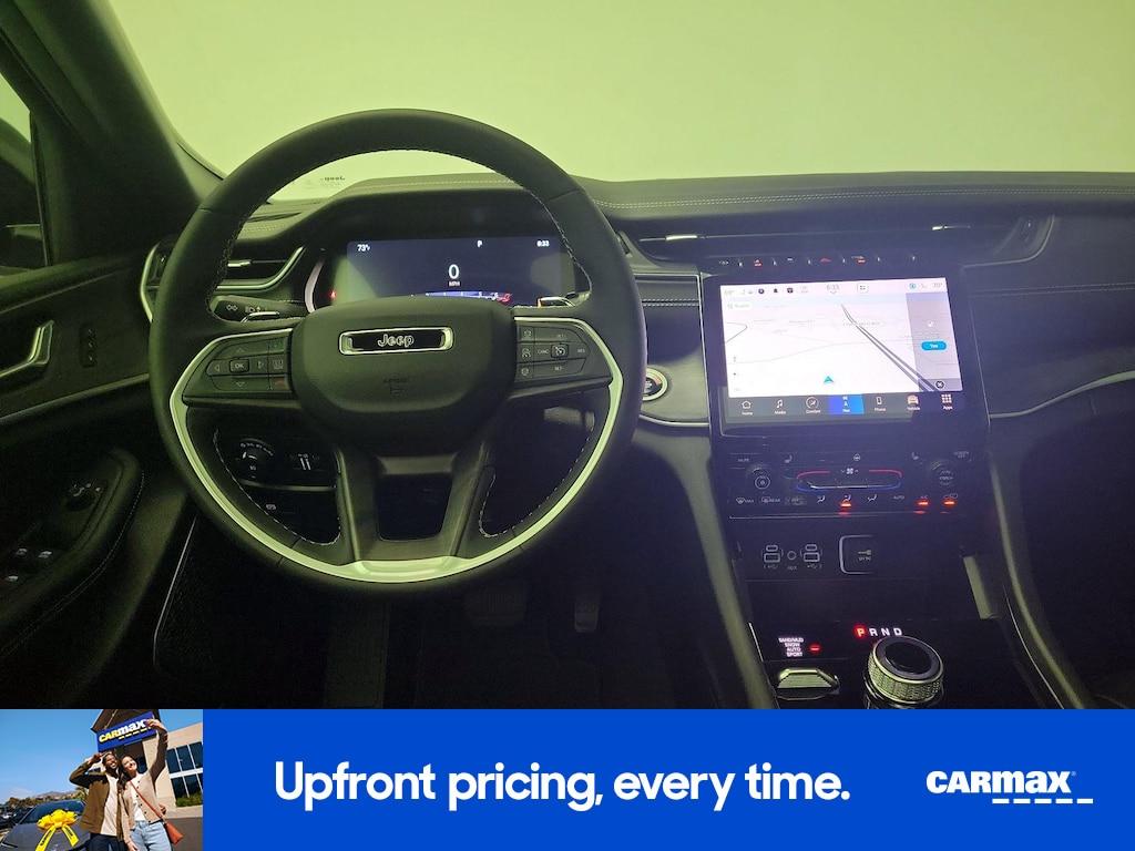 used 2025 Jeep Grand Cherokee car, priced at $43,998