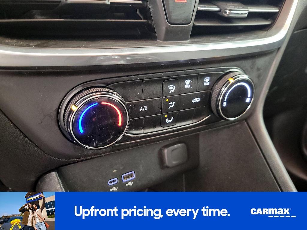 used 2024 Buick Encore GX car, priced at $19,998