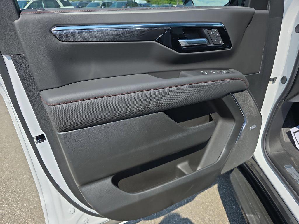 used 2026 Chevrolet Suburban car, priced at $78,995