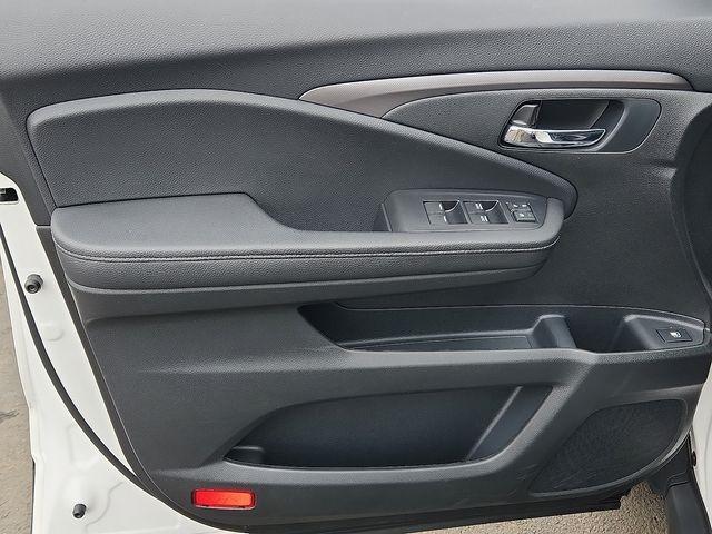 used 2024 Honda Ridgeline car, priced at $34,150