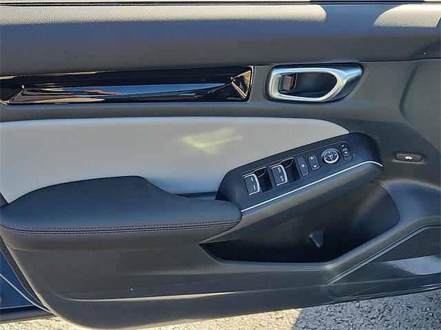 new 2026 Honda Civic Hybrid car, priced at $33,945