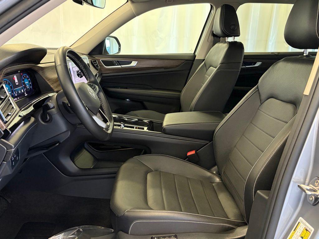 used 2025 Volkswagen Atlas car, priced at $42,950