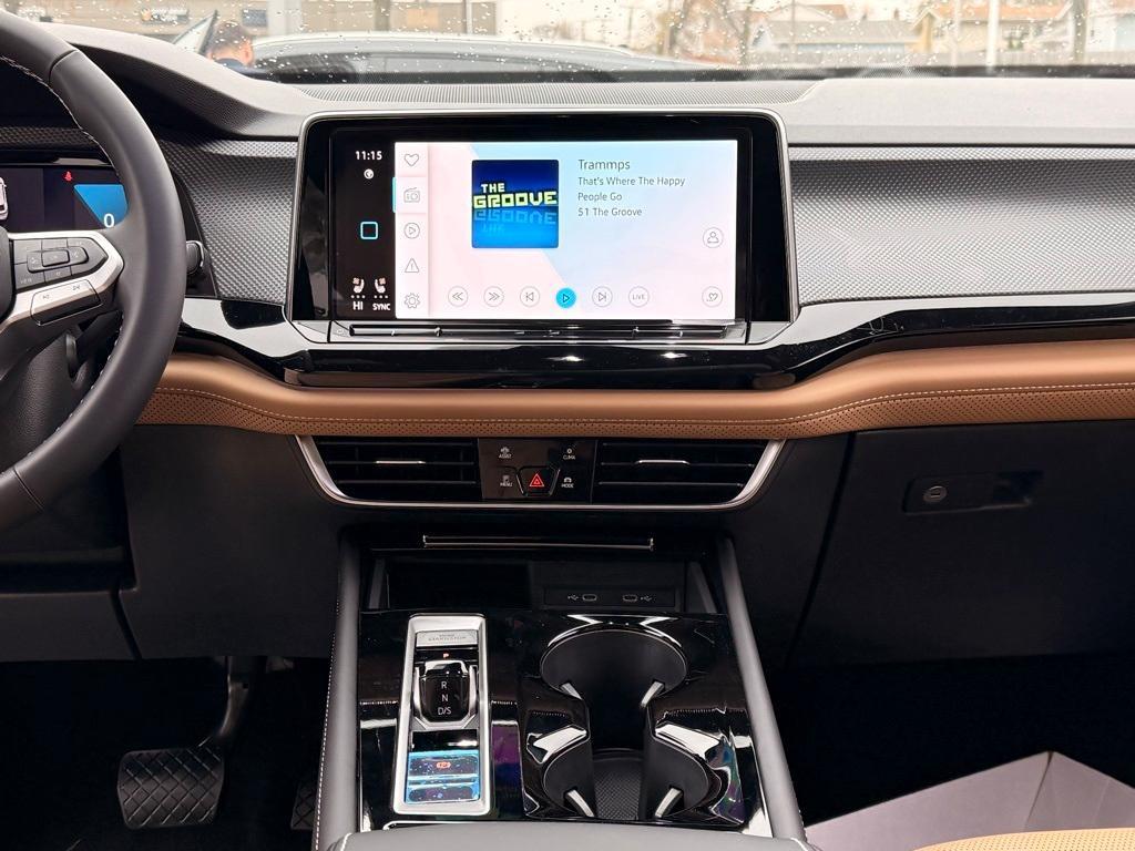 new 2026 Volkswagen Atlas Cross Sport car, priced at $47,125