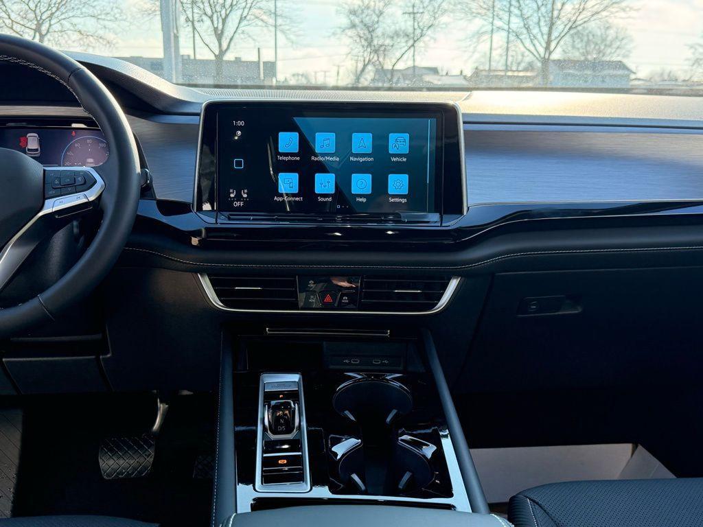 new 2026 Volkswagen Atlas Cross Sport car, priced at $43,551