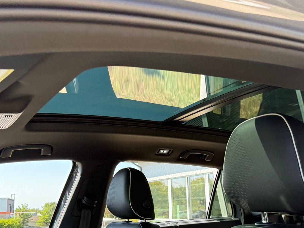 new 2026 Volkswagen Atlas Cross Sport car, priced at $51,211