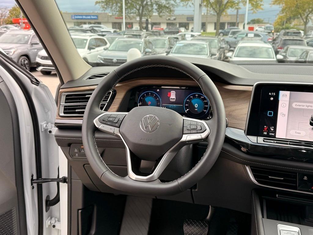 new 2026 Volkswagen Atlas car, priced at $39,312