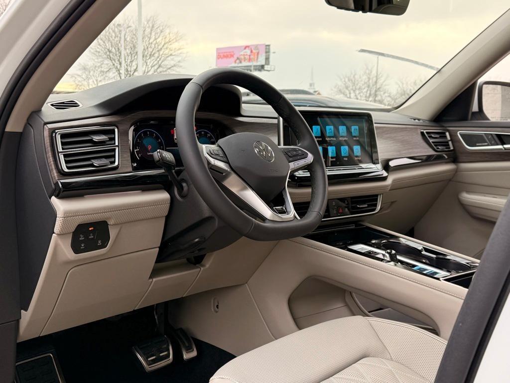 new 2026 Volkswagen Atlas car, priced at $53,251