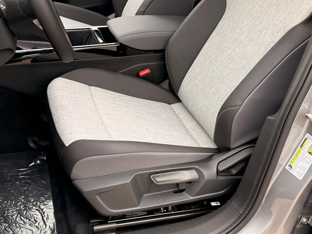 new 2025 Volkswagen ID.4 car, priced at $38,005
