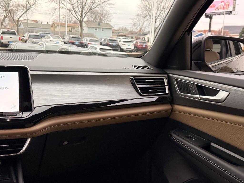 new 2026 Volkswagen Atlas Cross Sport car, priced at $44,215