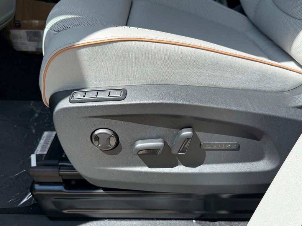 new 2025 Volkswagen ID. Buzz car, priced at $60,159