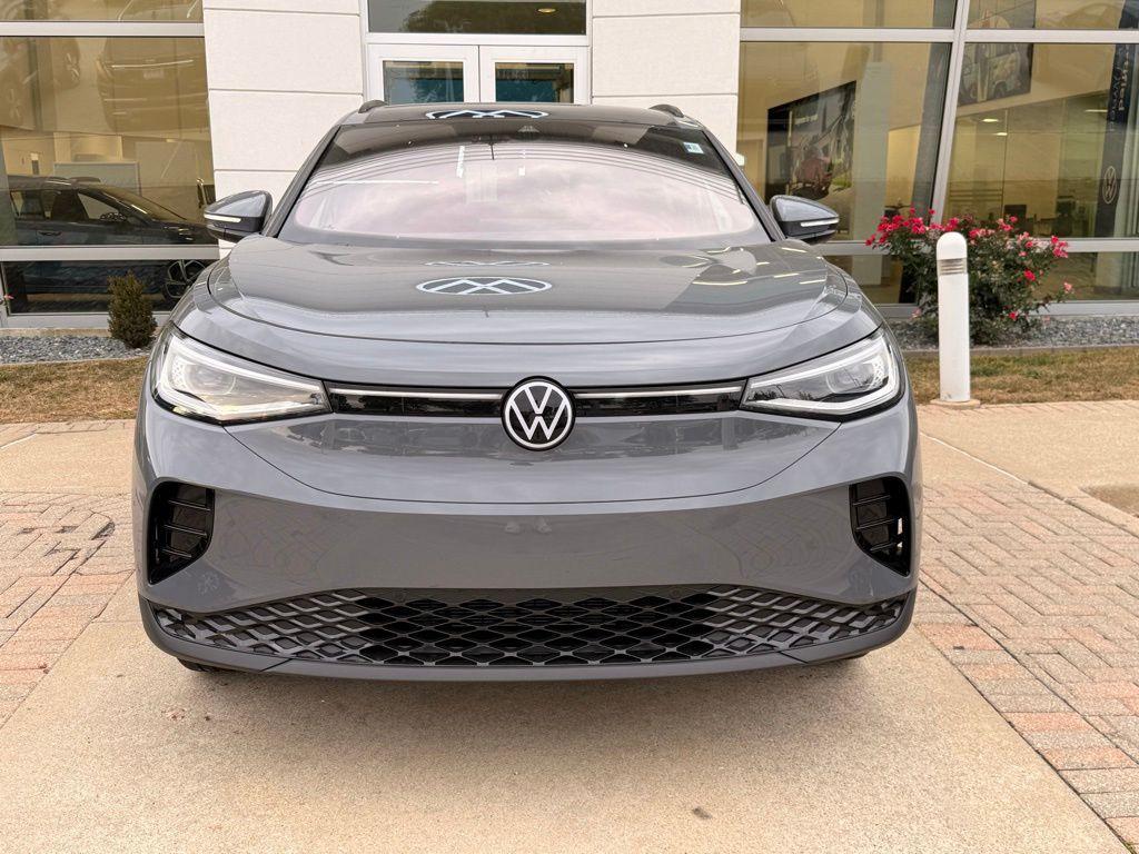 new 2025 Volkswagen ID.4 car, priced at $43,267