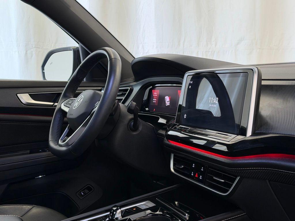 used 2025 Volkswagen Atlas Cross Sport car, priced at $42,995