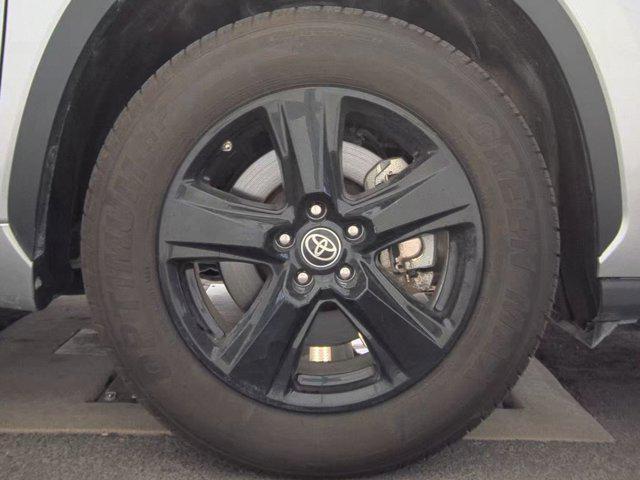 used 2023 Toyota Highlander car, priced at $28,998