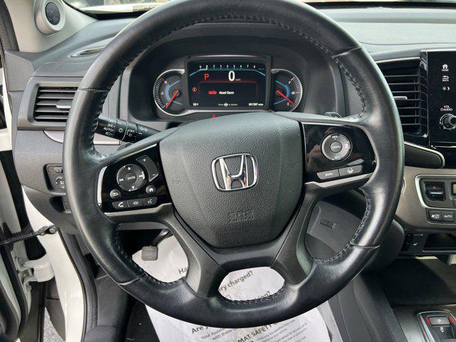 used 2022 Honda Pilot car, priced at $29,998