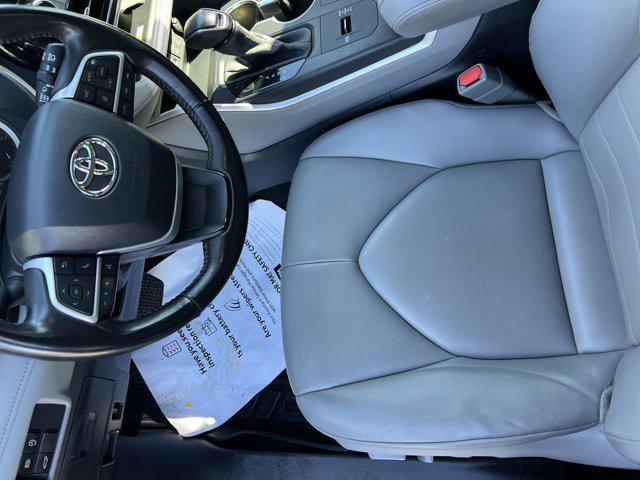 used 2023 Toyota Highlander car, priced at $32,178