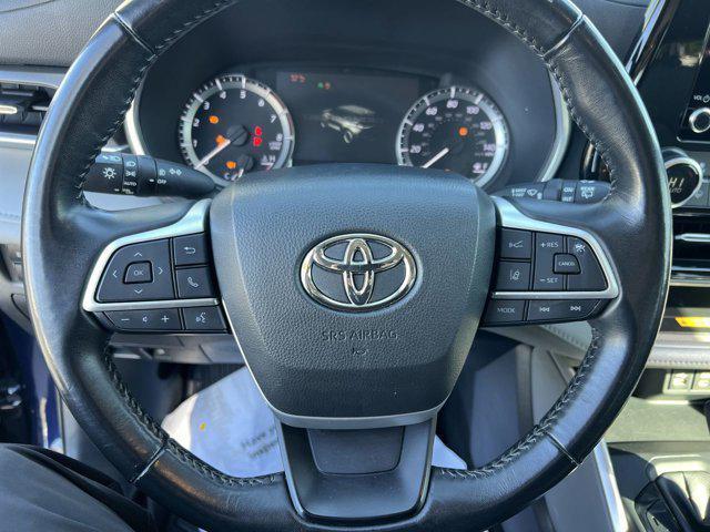 used 2023 Toyota Highlander car, priced at $32,178