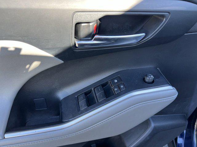 used 2023 Toyota Highlander car, priced at $32,178