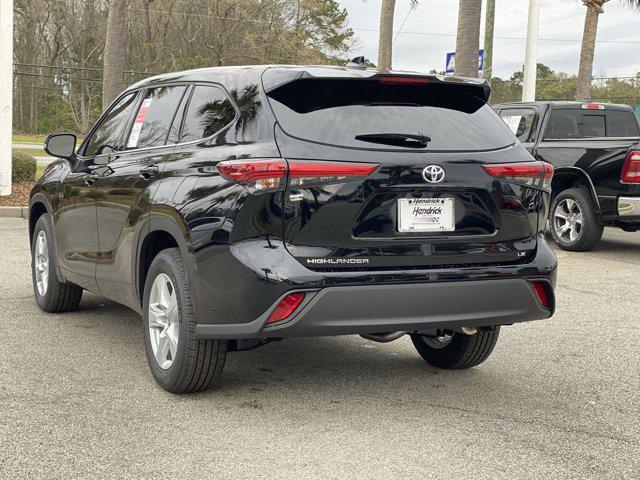 used 2021 Toyota Highlander car, priced at $26,998