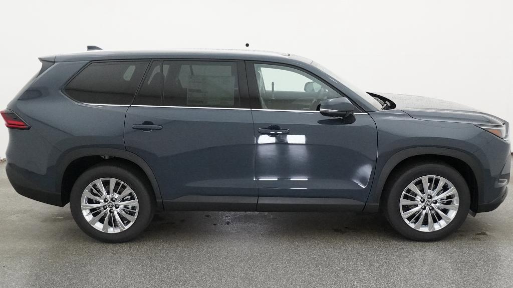 new 2026 Toyota Grand Highlander car, priced at $58,046
