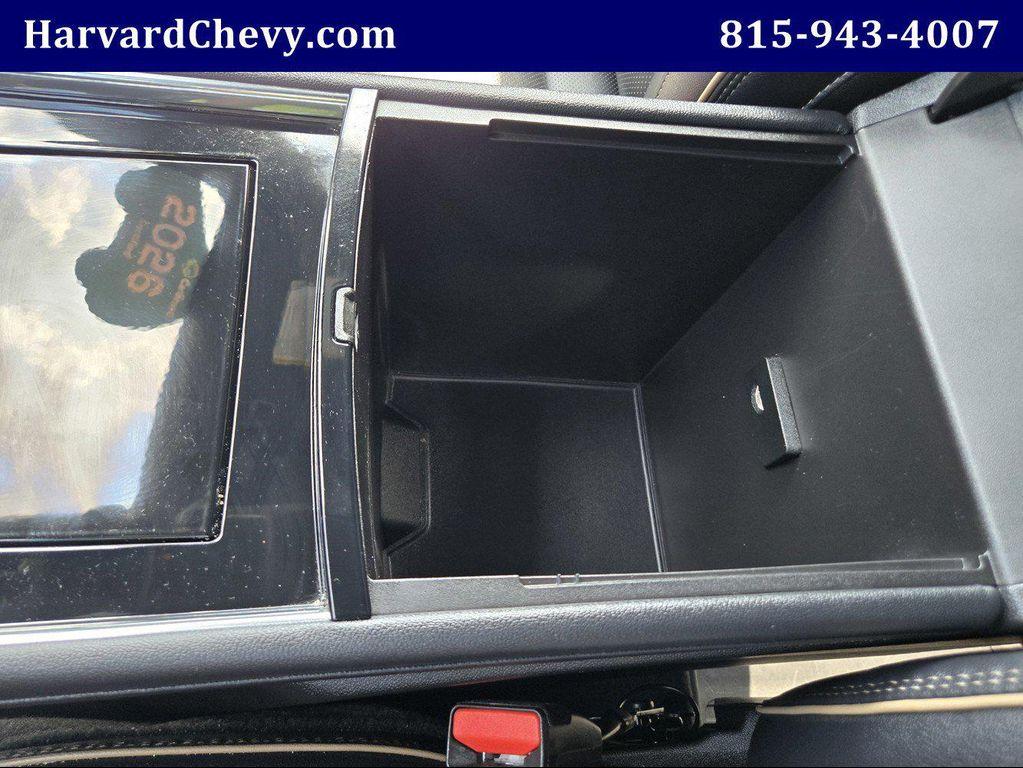 used 2026 Chevrolet Traverse car, priced at $51,913