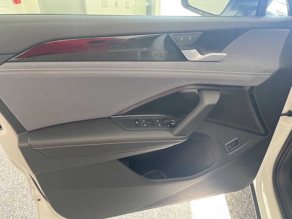 new 2026 Volkswagen Tiguan car, priced at $39,291