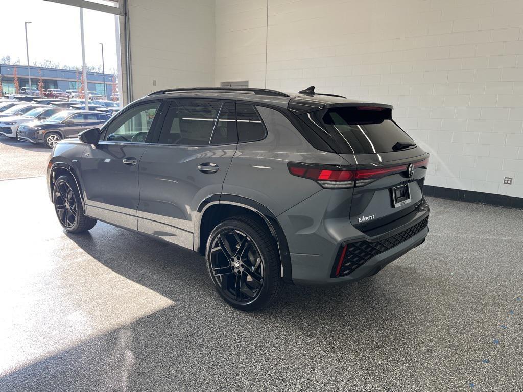 new 2026 Volkswagen Tiguan car, priced at $38,854